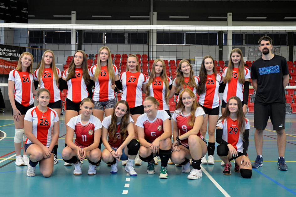 Hráčky týmu kadetek v sezóně 2024/2025.